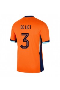 Nederland Matthijs de Ligt #3 Voetbaltruitje Thuis tenue EK 2024 Korte Mouw